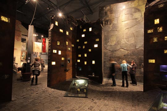 Varsovan kansannousun museolle vuoden parhaan matkailutuotteen kultainen sertifikaatti